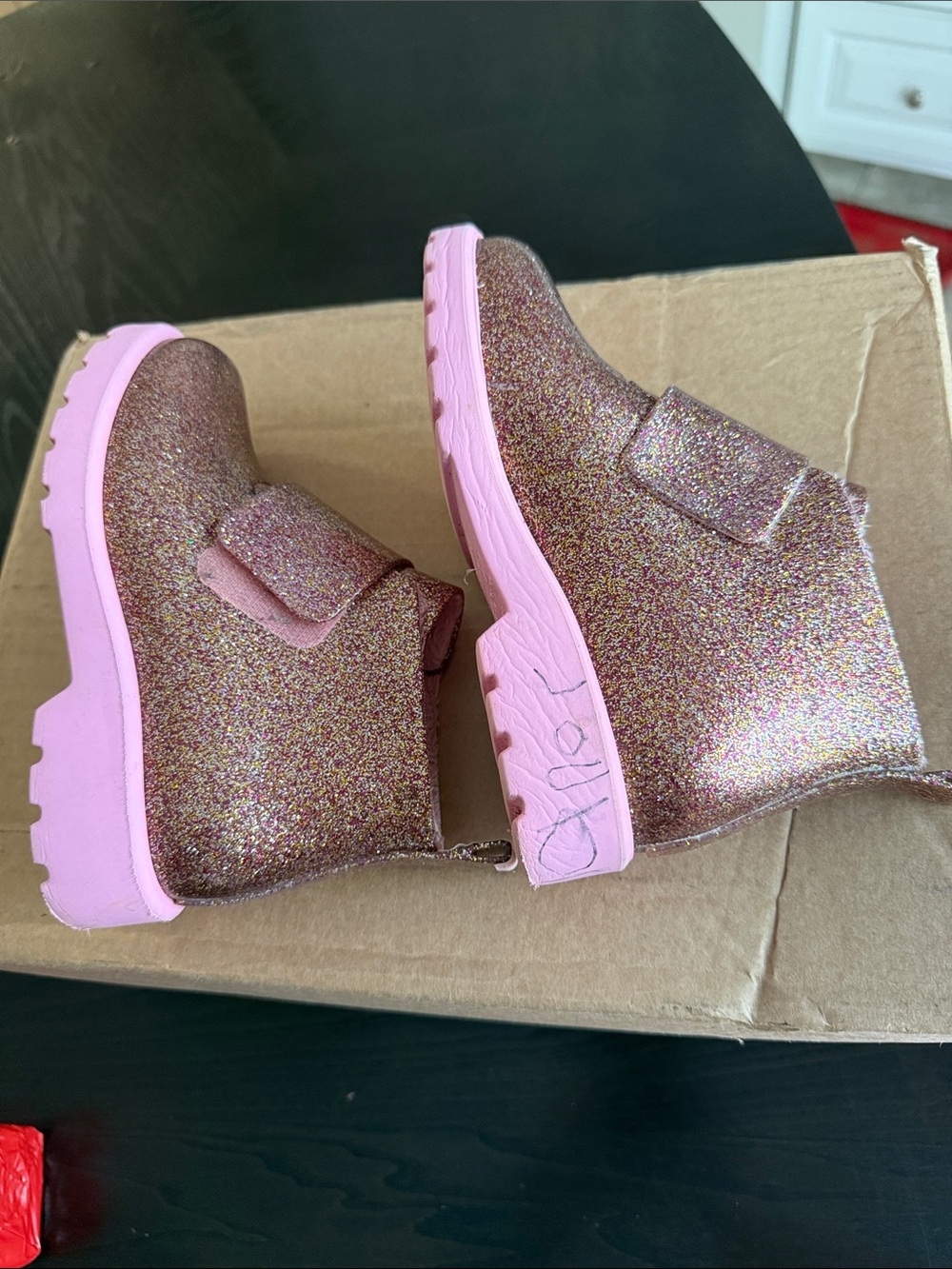 Mini Melissa Toddler Chelsea Glittery Bootes - Picture 7 of 15